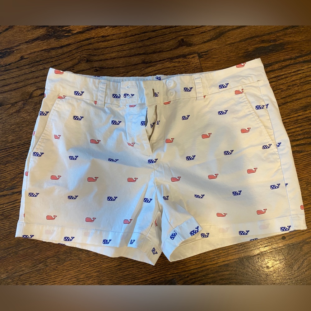 Vineyard vines whale shorts